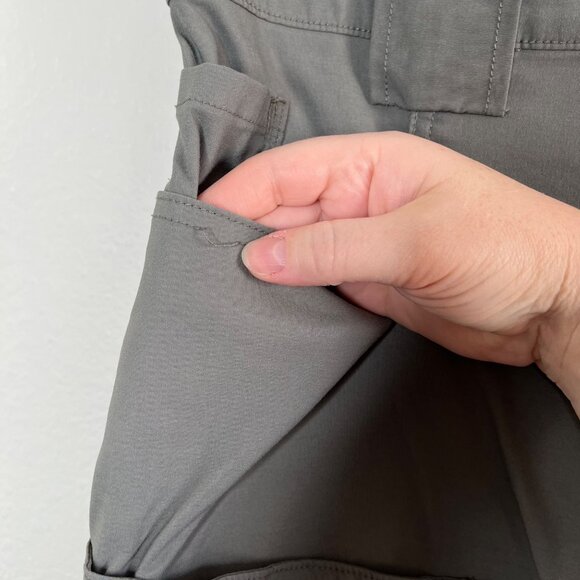 Duluth Flex Dry On The Fly Mens Gray Cargo Pants 38x30 Relaxed Fit - Picture 5 of 10